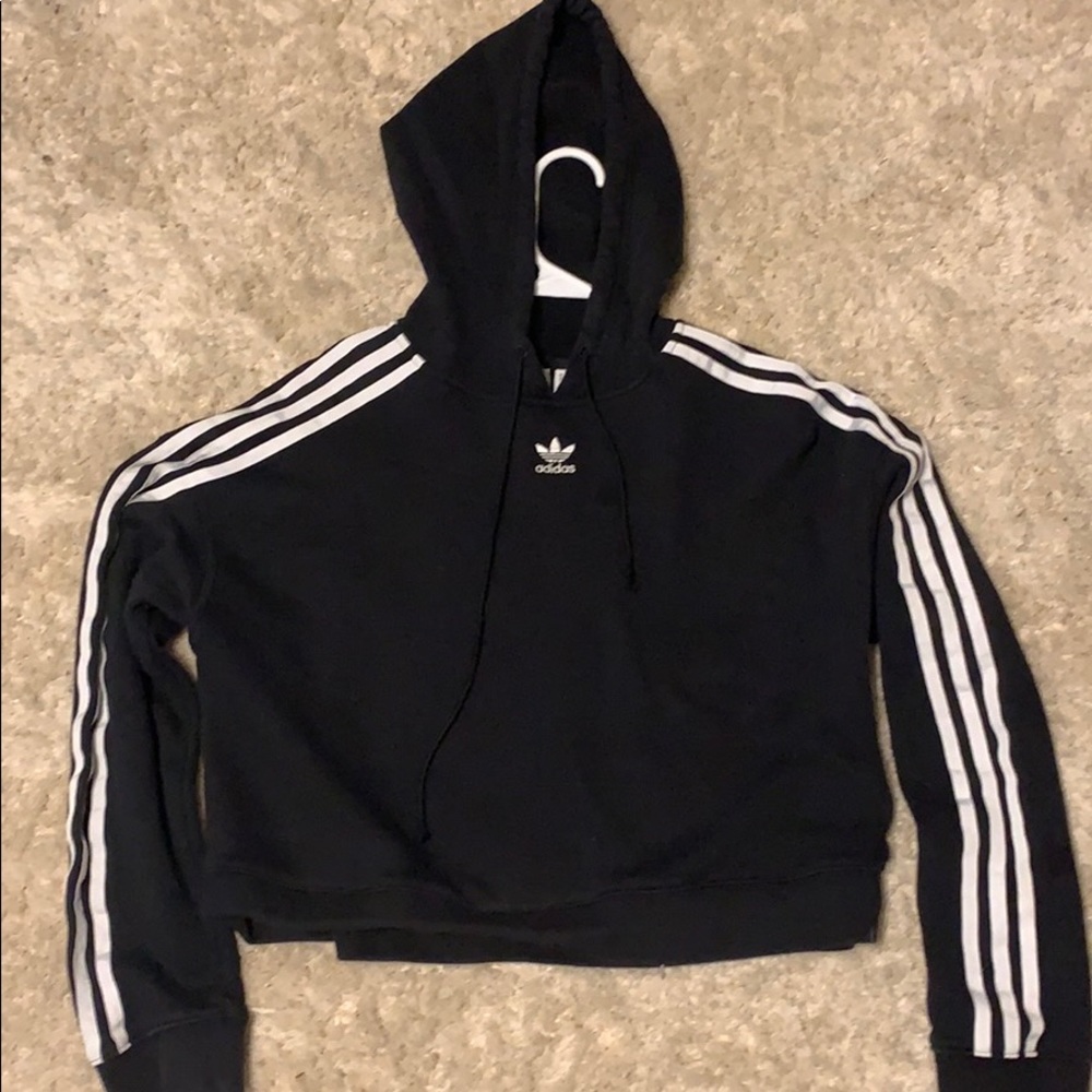 Black crop top adidas hoodie